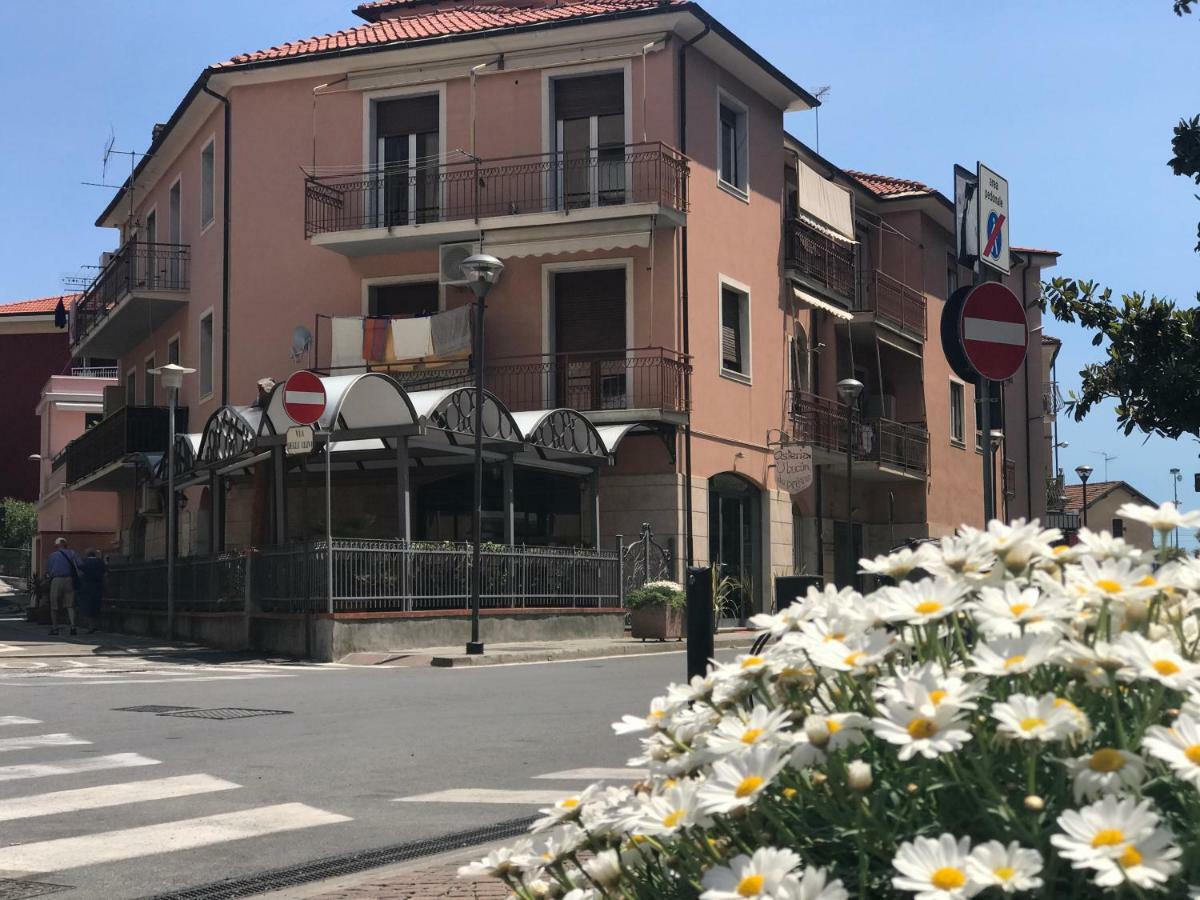 Civico 171 Apartamento Borgio Verezzi Exterior foto